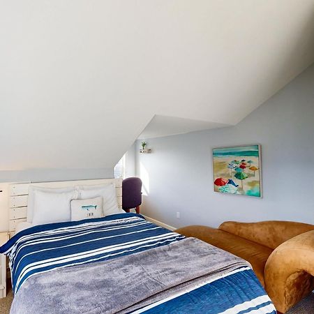3 Bed 2 Bath Vacation Home In Newport Exterior photo